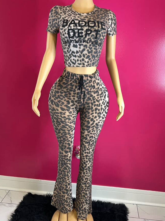 Cheetah Print Graphic Top & Pants Set